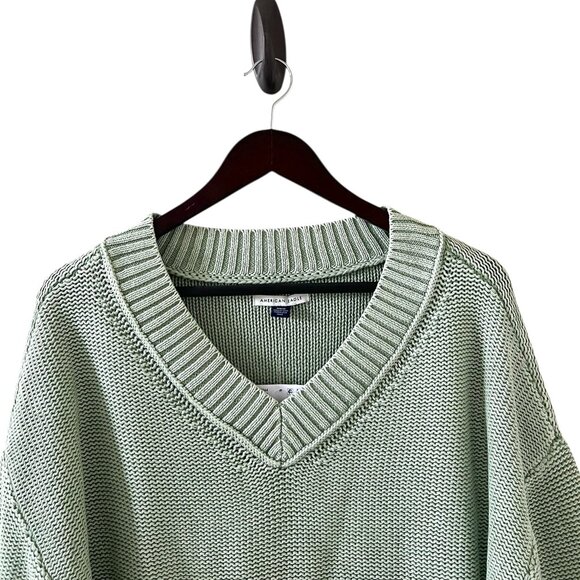 American Eagle NEW Long Weekend V-Neck Sweater In Green Size M - Picture 5 of 15